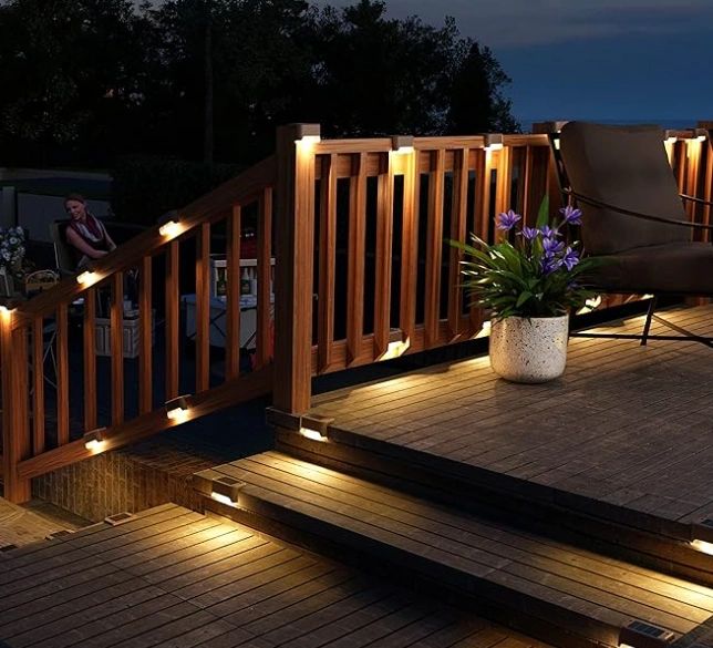 Outdoor landscape lighting